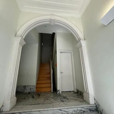 Apartment Central * ליסבון