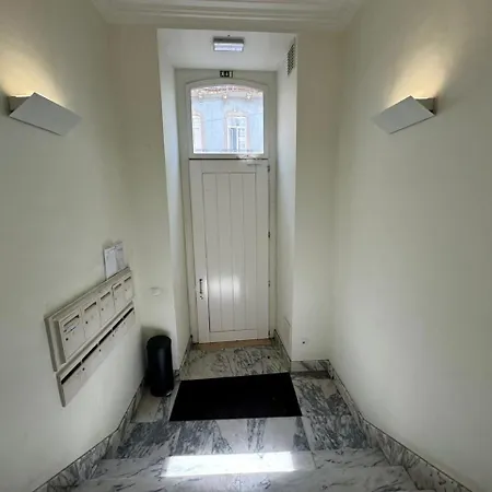 Apartment Central *